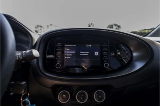 Toyota Aygo X 1.0 VVT-i MT Play  | Camera | ACC | NL Auto / 27
