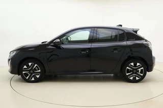 Peugeot 208 1.2 Hybrid 110 e-DCS6 Allure | 360° Camera | Navigatie | Apple Carplay & Android Auto | 16'' LM Velgen | Climate Control / 6
