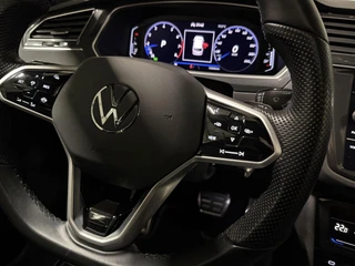 Volkswagen Tiguan 1.5 TSI R-Line Pano Virtual Harman Kardon / 14