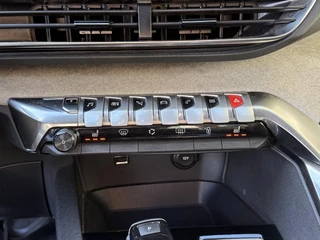 Peugeot 3008 1.6 HYbrid4 300 GT | Open Dak | Focal | Elektrische Achterklep | Navi | Ecc | Cruise Control | / 21