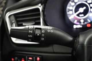 Kia XCeed 1.5 T-GDi GT-Line  - Automaat - Panorama dak - Stoel/Stuur verwarming - Navigatie - Climate Control - Achteruitrijcamera - Elektrische Achterklep - Fabrieksgarantie tot 01-2032 / 23