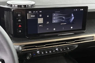 Lancia Ypsilon 1.2 Turbo Hybrid 110pk / 20