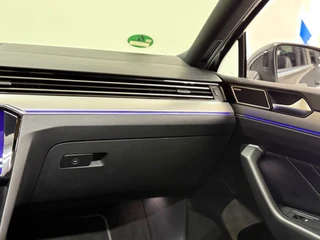 Volkswagen Passat Variant 2.0 TSI R-line Executive Business | VOL! | PANO | IQ.LIGHT | Dynaudio| Virtual | Leder | HuD | Trekhaak / 35