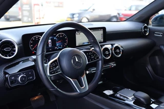 Mercedes A-klasse 180 Business Solution AMG|Automaat|Camera|Stoelverw.|Navi| / 7