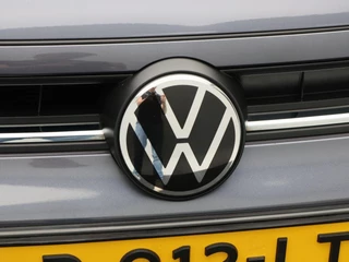 Volkswagen Polo 1.0 TSi Life | Airco | Parkeersensoren | Adaptive Cruise | CarPlay | Navigatie | 15 Inch | 91.095 Km !! / 12