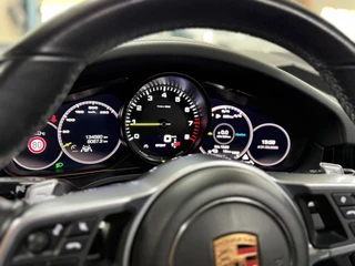Porsche Cayenne 3.0 E-Hybrid Full Option | Vierwielbesturing | PANO | PDLS+ | BOSE | PASM | ComfortPakket | Soft Close |Trekhaak / 8