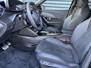 Peugeot 2008 1.2 Hybrid 145 GT / Alcantara / Full-Option / ACTIE / 6+2JR Garantie / 9