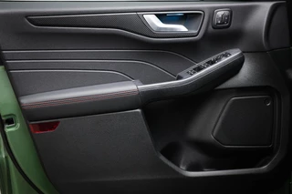 Ford Kuga 2.5 PHEV ST-Line X | WINTER PACK | ACHTERBANKVERWARMING | DAB | APPLE | 360 CAMERA / 33