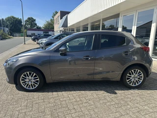 Mazda 2 1.5 Skyactiv-G Luxury  | Leer | Apple/Android | Stoel- en stuurverwarming | PDC | Cruise | ECC | Navi / 15