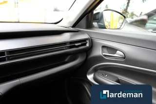 Jeep Avenger 1.2 Altitude JBL Navi Winterpack / 12