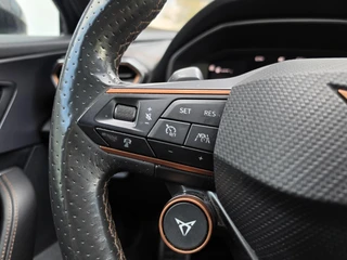 CUPRA Formentor 1.4 e-Hybrid VZ Copper Edition / 32