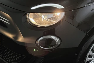 Fiat 500 3+1 Icon 42 kWh Stoelverwarming Camera Apple CarPlay Dodehoek / 19