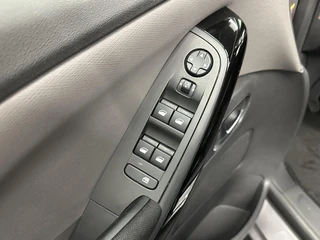 Citroen Grand C4 SpaceTourer 1.2 PureTech Business  CARPLAY NAVI ECC CRUISE 85000 KM. / 17