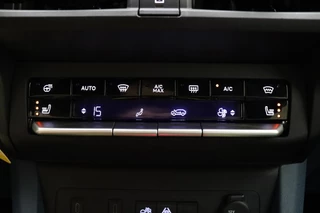 Fiat Grande Panda 1.2 Hybrid La Prima | €2.000,- demo voordeel! | Automaat | NIEUW MODEL |  Navigatie | Stoel & Stuurverwarming | Climate control | Camera | Hoge instap | Dakrails | Lichtmetalen velgen / 29