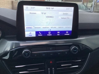 Ford KUGA 2.5 PHEV Titanium panorama dak Automaat Elektrische trekhaak Parelmoer wit B&O systeem / 23