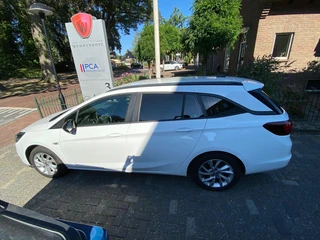 Opel Astra Sports Tourer 1.2 Business Edition / 7