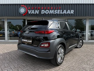 Hyundai Kona EV Fashion 64KWH Premium SOH 97 Navi Carplay Camera HUD / 4