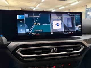 BMW 3-serie Touring 330e M-Sport Pro | LCI | Dravitgrau | 292PK | Plug-in Hybrid |Carplay | 19” | Harman Kardon | Trekhaak / 16