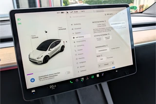 Tesla Model Y Long Range AWD 75kWh SOH 90% / 28