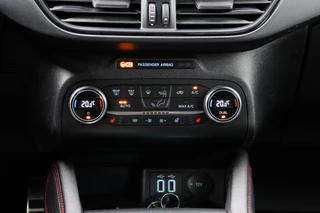 Ford Focus Wagon 1.0 EcoBoost Titanium ST X Business | NAP | Apple Carplay | Stoel/Stuur Verwarming | Cruise | Camera / 21