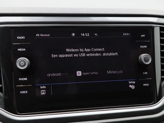Volkswagen T-Roc 1.5 TSi 150 Pk Automaat Sport Business R-Line | Full LED | Adaptive Cruise | Carplay | Stoelverwarming | LED | Camera | Airco | 19 Inch / 9