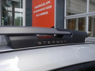 Dacia Sandero Stepway 1.0 TCe 90 Comfort | Automaat | Navigatie | Camera achter | Parkeersensoren voor en achter | Keyless entry en start | Lichtmetalen velgen | Airco | Dakrails | Led verlichting / 11