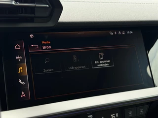 Audi A3 Sportback 40 TFSIe S-edition * Pano * Matrix * Keyless * Head-up / 49