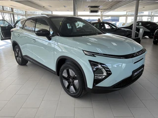 Omoda 5 EV Premium 61 kWh Voorraad Nieuw| ECC | Schuif/kanteldak | Keyless | Lederen bekleding | Stoel & Stuurverwarming | Navigatie | 7 Jaar fabrieksgarantie / 49