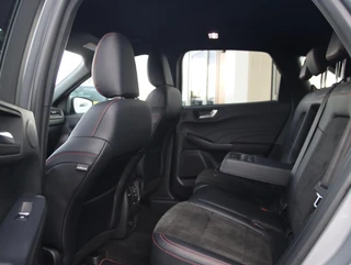 Ford Kuga 2.5 PHEV ST-Line X | 19inch velgen | SOH 88% / 8