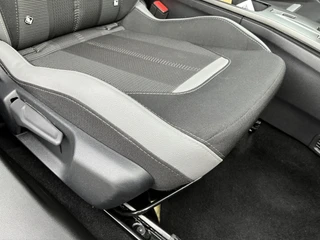 Opel Mokka 1.2 Turbo 145Pk Hybrid GS Automaat | Climate control | Achteruitrij Camera | Elektrisch Pakket | Apple Carplay/Android Auto | Cruise control | Verwarmbaar stuurwiel | 17"LM-Velgen / 36