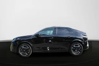 Peugeot e-3008 GT Avantage 210 73 kWh Panoramadak / 2+6 Jaar Garantie / 2
