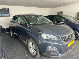 Peugeot 3008 1.2 PURETECH ACTIVE distributie riem recent vervangen / 2