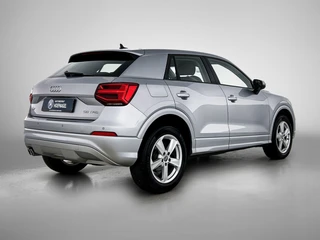 Audi Q2 35 TFSI epic Automaat | Adaptive Cruise | Stoelverwarming | CarPlay | Camera | Parkeersensoren achter / 2
