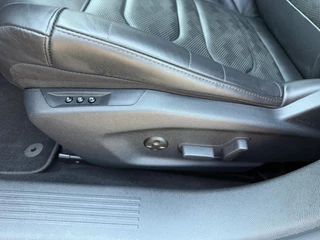 Citroen C5 X 1.6 Plug-in Hybrid 225 Shine *ACC & 360 Camera* / 9