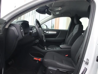 Volvo XC40 1.5 T3 Momentum Pro | Elek. wegklapbare trekhaak / 5