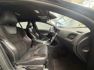 Volvo V60 1.5 T3 R-DESIGN NAVI/PDC/TREKH/STOEL VOORRUIT VERW/enz / 11