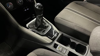 Volkswagen T-Roc 1.0 TSI Style Business CARPLAY NAVI ADAPTIEF CRUISE. / 48
