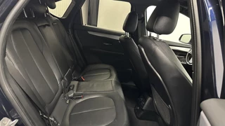 BMW 2-serie Active Tourer 225xe Centennial High Executive PANO LEER HEAD UP. / 6