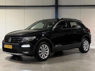 Volkswagen T-Roc 1.0 TSI Style Carplay Cruise Trekhaak NAP / 19