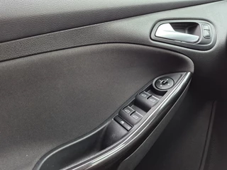 Ford Focus Wagon 1.5 Titanium|1e eig|NAP|AUT|Cruise|Airco / 29