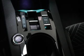 Lancia Ypsilon 1.2 Turbo Hybrid LX / 39