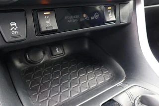 Toyota RAV4 2.5 Hybrid STYLE JBL STOELVERW.NAVI EL-A.KLEP LED CAMERA APPLE/ANDROID / 21