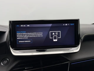 Peugeot e-208 EV GT 51 kWh 3-Fase SOH 96,5% Warmtepomp | 3D i-Cockpit | Carplay&Android | Camera | Full-Led / 15