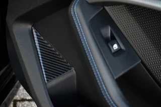 BMW 2 Serie Gran Coupé 218i M-Sport  Shadowline Trekhaak 18inch Live-cockpit Sfeerverlichting / 59