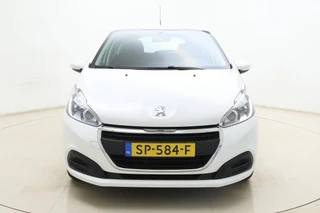 Peugeot 208 1.2 PureTech Active / 7