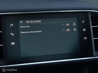 PEUGEOT 308 SW 1.2 PURETECH EXECUTIVE/PANO/LED/TREKHAAK/CARPLAY/CRUISE/LANE ASSIST / 37