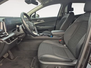 Kia Sportage 1.6 T-GDi Plug-in Hybrid AWD DynamicLine | Cruise Control | Climate Control | Camera | Navigatie | Stoelverwarming | Stuurverwarming | Elektrisch Verstelbare Bestuurdersstoel | / 11