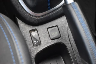 Renault Clio 0.9 TCe GT-Line 2x Pack Essentiel  | Keyless | DAB | Navi | Cruise Control | Airco | Sportstoelen | Full LED | LM-Velgen / 51