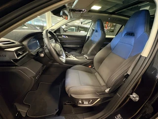 Lynk & Co 01 1.5 / pano / navi / camera / Infinity / memory / elec klep / Apple Android carplay / 34