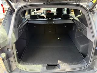 Dacia Bigster 1.8 Hybrid 155 Launch Edition *Schuif-/Kanteldak* / 11
